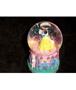 DISNEY SNOW WHITE SNOW GLOBE CHRISTMAS 4 INCHES TALL MUSICAL - $34.99