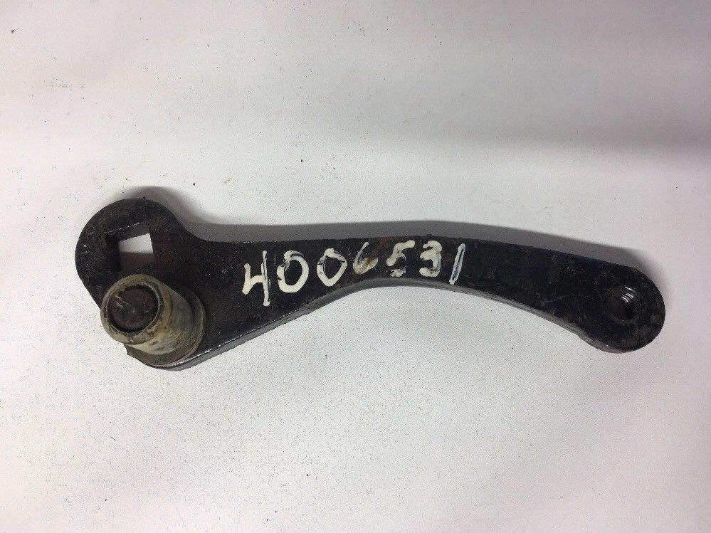 NOS Mopar 4006531 Z Bar Clutch Support Pivot mount Bracket - $74.25