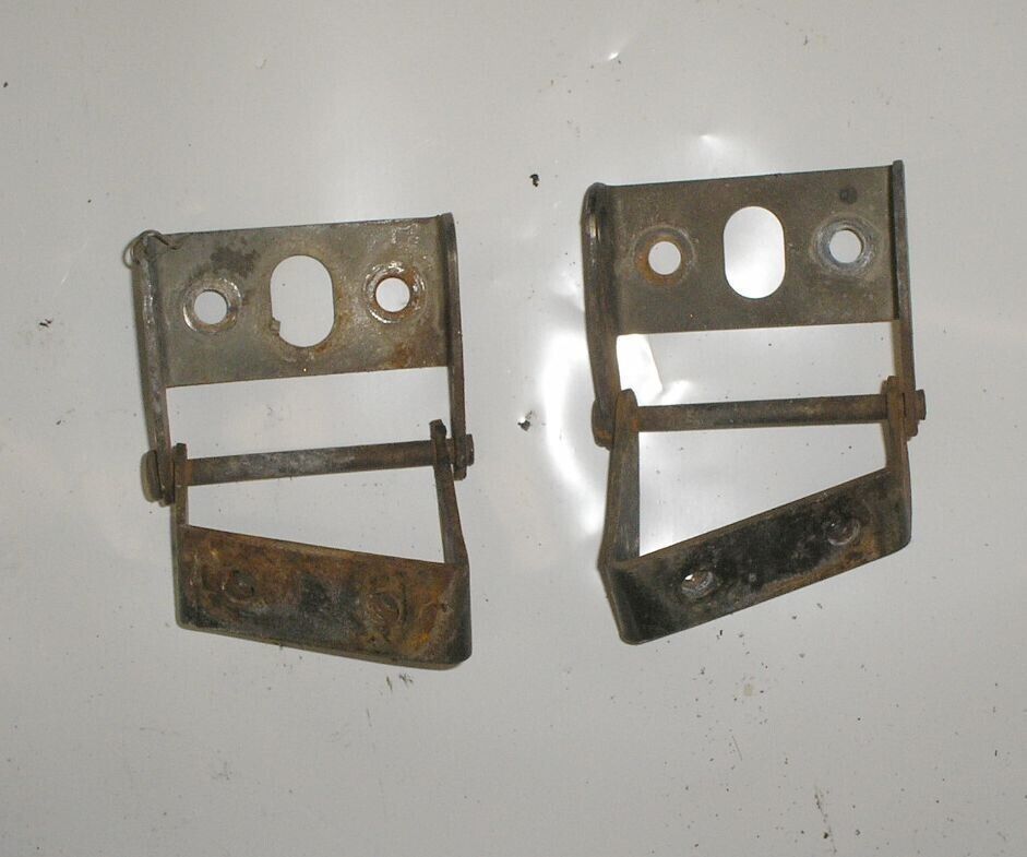 1998 Yamaha 700 VMax Triple Hood Hinges - $10.88