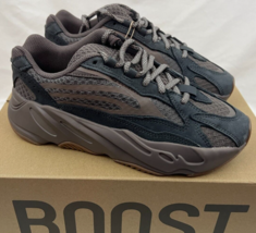 adidas Yeezy Boost 700 V2 Mauve Shoes GZ0724 Men&#39;s Size 5.5 - £306.14 GBP