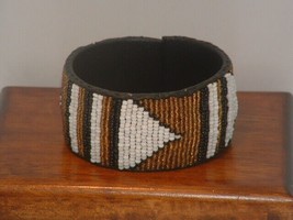 New Women&#39;s African Gold &amp; White Beaded Wide Leather Bracelet - £7.79 GBP