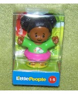 Fisher Price Little People Girl with Curly Pigtails Figure New - $90.29 MXN