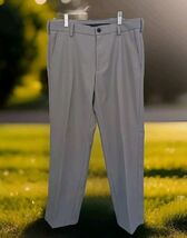 IZOD Golf Pants Men's Size 32x30 Straight Leg - $15.83