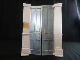 Rainbow High Doll House Dollhouse Replacement Pillars &amp; Front French Doors - £13.52 GBP