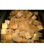 25 PIECES NEW UNFINISHED SANDED SOLID WOODEN CUBE 1 1/4&quot; WITH .270&quot; HOLE - $31.38 CAD