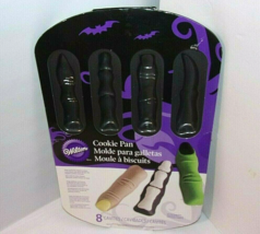 WILTON NEW Halloween Mold Cookie Pan Fingers Zombie Witch Skeleton Monst... - $490.25 MXN
