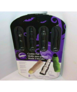 WILTON NEW Halloween Mold Cookie Pan Fingers Zombie Witch Skeleton Monst... - $490.25 MXN