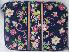 Vera Bradley Floral Nightingale Quilted Laptop Sleeve Travel Case 11&quot; x 14&quot; - £12.97 GBP