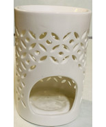Retired Yankee Candle Flower Interlock Tart Warmer Wax Melt 2012 White - $35.49 CAD