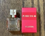 VOCE VIVA VALENTINO Women&#39;s Miniature Mini Splash Eau de Parfum .24 oz, ... - £15.28 GBP