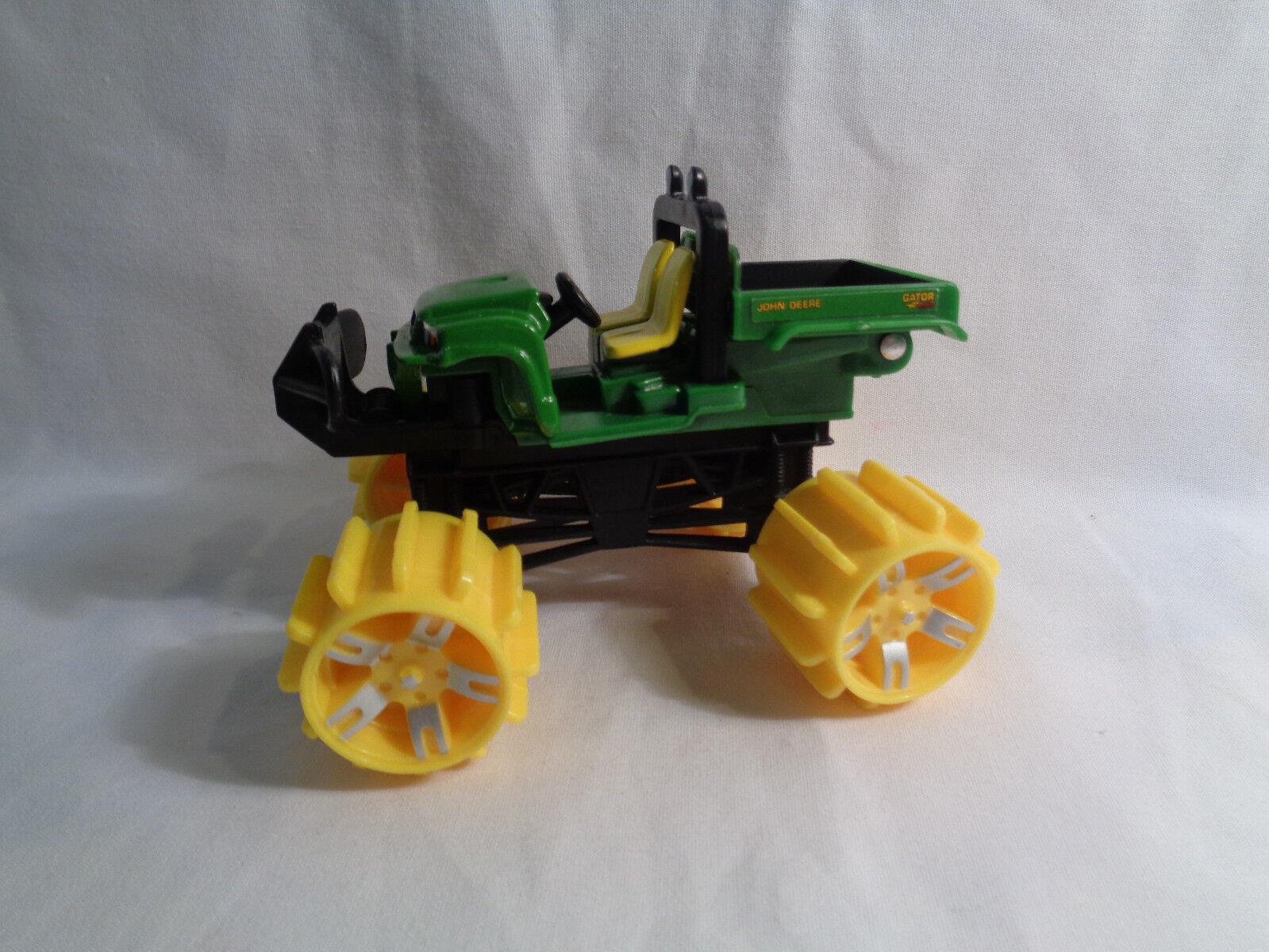 John Deere Farm Gator Tractor Toy Green Black Plastic - As Is - Missing Tires - $4.79