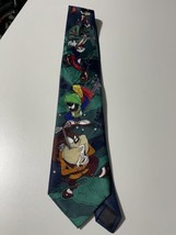 1996 Looney Tunes Mania Necktie - Taz Playing Golf with Marvin. Bugs and... - $7.59