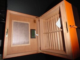 Brizard Airflow Humidor in Racing Orange Leather with cutter and lighter NIB image 9