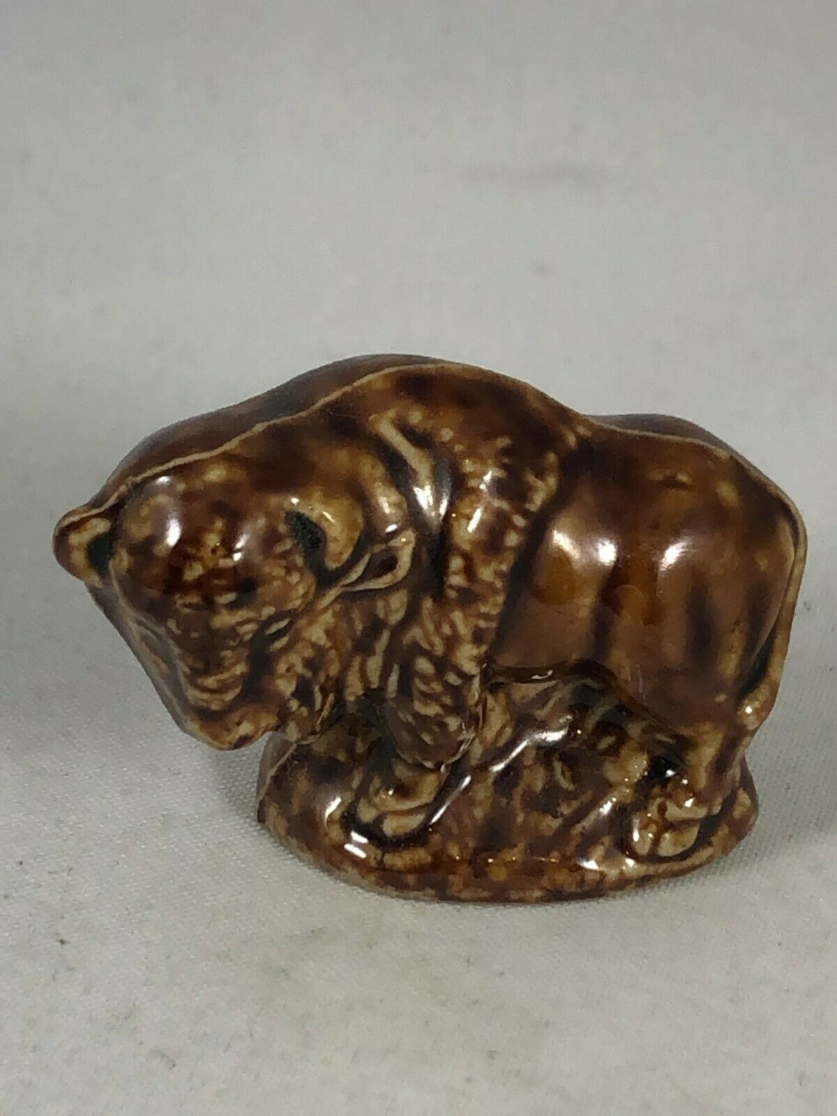 Wade England Porcelain Buffalo Bison Figurine Mini Sculpture 1&quot; Tall - $9.50