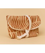 Padded Sunglass Case Terra Natural Designs Brown - $20.36 CAD