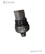 Engine Oil Pressure Sensor For 05-06 Mitsubishi Outlander  2.4 - $372.52 MXN