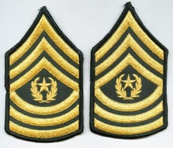 ARMY COMMAND SERGEANT MAJOR CHEVRON RANK INSIGNIA GOLD ON GREEN NOS PAIR... - £4.40 GBP