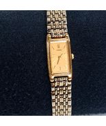 Vintage Seiko Watch Women Gold Tone Gold Dial Rectangle bracelet 2E20-70... - $92.00