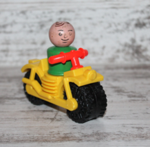 FPT458 Fisher Price Little People Yellow Motorcycle Figure Vintage 1980s... - $13.99