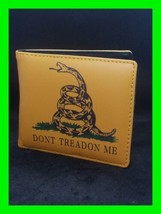 New Men&#39;s Wallet Short Bi-fold Don&#39;t Tread On Me Gadsden Print Yellow - £15.81 GBP