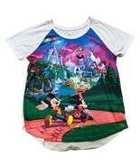 Disney Parks Mickey &amp; Minnie Colorful Graphic Raglan Shirt L 100% Polyester - $273.69 MXN