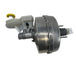 2017-24 Chrysler Pacifica Power Brake Booster With Master Cylinder &amp; Res... - $148.45