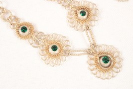 Vintage Wire Neckalce with Green Rhinestone Accents 17 inches - £12.69 GBP