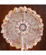 Vintage Hand Crochet Doily Pink 15 Inch Round - €9,55 EUR