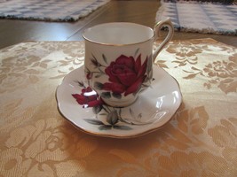 Royal Albert Bone China Demi Sized Cup And Saucer Sweet Romance Red Rose England - £19.51 GBP