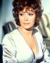 Jill St. John in Diamonds Are Forever 16x20 Canvas Giclee - £55.81 GBP
