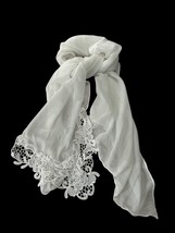 Vintage Al Multazima White Lace-Trimmed Scarf Shawl – 1990s–2000s - $27.90