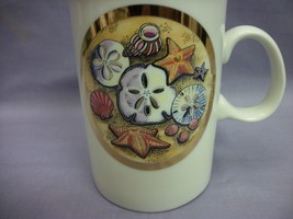 The Art of Chokin Sand Dollar mug made in Japan gold trimmed white - £5.42 GBP