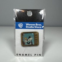 Warner Bros Studio Store Enamel Pin Sylvester &amp; Tweety Television Pin / ... - £11.66 GBP