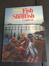 Southern living fish and shellfish cookbook trade Paperback great recipes! - $7.15