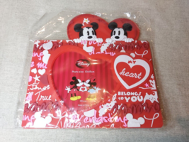 Disney&#39;s Mickey &amp; Minnie Mouse &#39;My Heart&#39; Silicone Heart Frame - $18.63 CAD