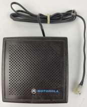 MOTOROLA Model No. HSN6001B EXTERNAL RADIO SPEAKER w Mounting Bracket Sc... - £24.73 GBP