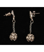 Vintage Rhinestone Dangle Pierced Earrings 1.25 Inch Long - €5,15 EUR