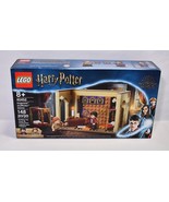 Sealed LEGO Harry Potter Hogwarts Gryffindor Dorms (40452) New 0425  - $74.25