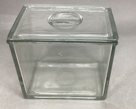 Vintage Large Glass Refrigerator Dish With Lid - 7x5x6” - $278.55 MXN