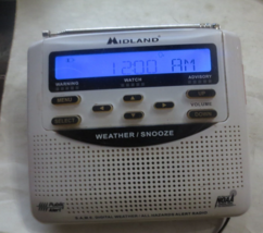 Midland WR-120 Emergency Weather Alert Clock Radio Powers on - $13.99