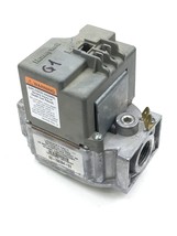 Honeywell VR8205T5801 Furnace Gas Valve 60-100394-03 in and out 1/2&quot; use... - £72.62 GBP