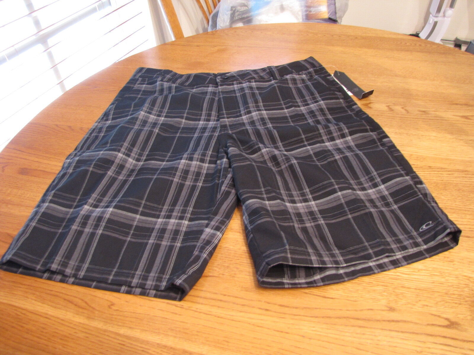 Men&#39;s O&#39;Neill walk casual shorts 30 black first in last out NEW surf ska... - $20.07