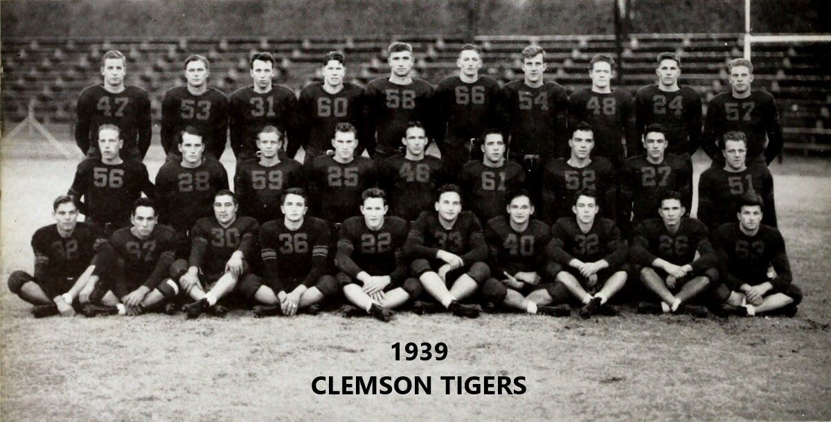 1939 CLEMSON TIGERS 8X10 PHOTO TEAM PICTURE NCAA FOOTBALL WIDE BORDER - $4.94