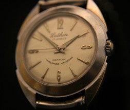 Vintage 1950&#39;s Lathin {Kingston Watch Co.) French 17J men&#39;s wristwatch, running - £82.13 GBP