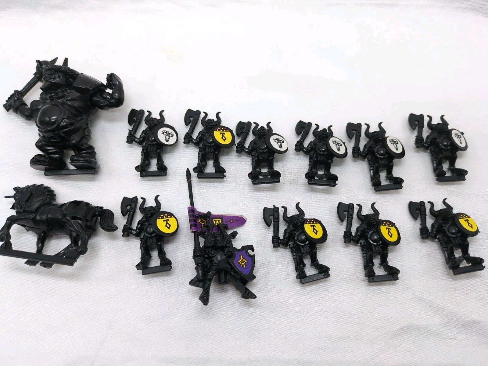 (200+) Battle Masters Milton Bradley Board Game Miniatures Pieces Cards Dice Item image 5