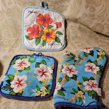 Hawaii Hot Hand Oven Mit &amp; 2 Pot Holder Combo Set Floral Hawaiian Tiki - £9.04 GBP