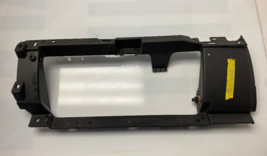 07-13 Chevy Silverado Beauty Ring P/N 15221718 Glove Box Gmc Sierra Oem Gm Part - £7.06 GBP