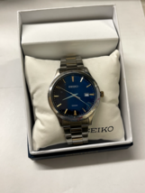 Seiko SUR363 Essentials Men&#39;s Quartz Stainless Steel Blue Dial Watch - £98.86 GBP