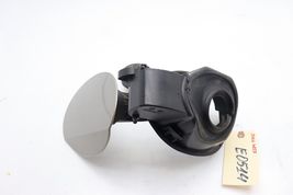 06-12 MERCEDES-BENZ W251 R350 FUEL FILLER DOOR W/ CAP E0514 image 8