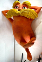 Life-Sized “LORAX” From the 2012 Film Universal Pictures Dr. Seuss&#39; The Lorax - £1,297.62 GBP